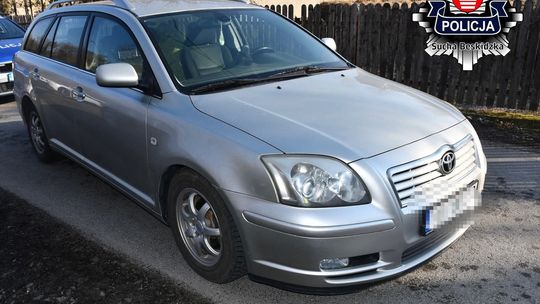 Toporzysko, na sygnale, pijany kierowca, powiat suski, szok w Toporzysku, 2,5 promila alkoholu