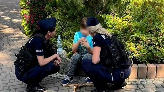 3-latek zgubił się na Krupówkach. Policjanci odnaleźli opiekunów