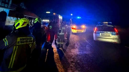 Rozdziele, powiat bocheński, akcja poszukiwawcza, straż pożarna, mężczyzna zgubił się w lesie, strażacy, policjanci