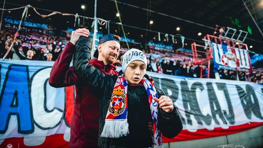 Wisła Kraków, kibic wybudzony ze śpiączki, Jacek Wisła Kraków, hymn Wisły Kraków, cudowne wybudzenie Jacka