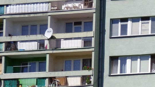 Nowa Huta, osiedle Kolorowe, na sygnale, zwłoki, zwłoki matki, dwa tygodnie ze zwłokami matki