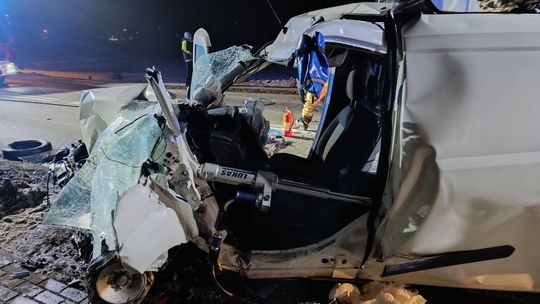 Uszew, wypadek, powiat brzeski, w powiecie brzeskim, Brzesko, straż pożarna, śmigłowiec LPR, poważny wypadek, na sygnale