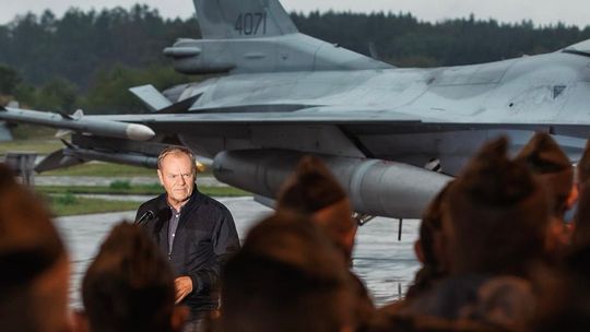 Donald Tusk, Polska, białoruski dron, Białoruś, Zapad 2025, Belweder, premier Donald Tusk, siedziba, na sygnale