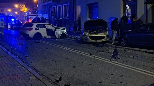 Skała, powiat krakowski, karambol w Skale, karambol 4 samochodów, zderzenie czterech samochodów, akcja ratunkowe, akcja ratownicza