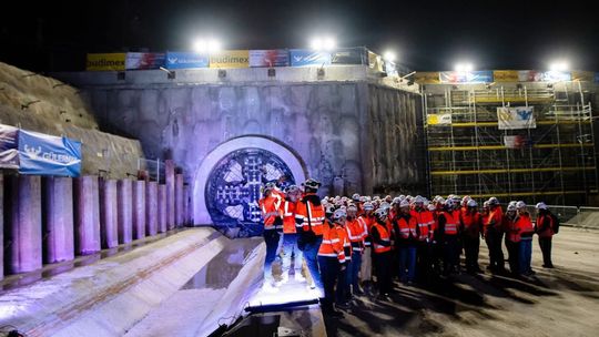 Podłęże, piekiełko, mordarka, Męcina, drążenie tunelu, tunel Podłęże Piekiełko