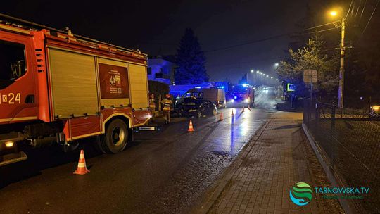 Mościce, Tarnów, na sygnale, wypadek drogowy, akcja ratunkowa, akcja ratownicza, kolizja w Mościcach