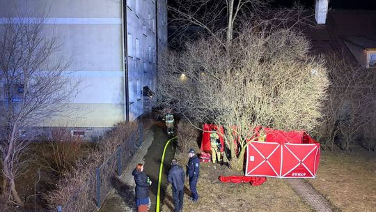 Zakopane, nocny pożar w Zakopanem, nocna tragedia w Zakopanem, staruszka zmarła w pożarze mieszkania, Podhale, powiat tatrzański, tragiczna noc pod Tatrami