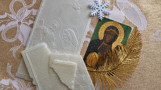 Opłatek Wigilijny. Historia, zwyczaje i współczesność