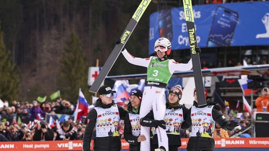 Kamil Stoch, skoki narciarskie, loty narciarskie, pożegnanie Kamila Stocha, ostatni skok Kamila Stocha, Planica, puchar świata