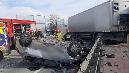 Łopoń, powiat brzeski, powiat tarnowski na sygnale, wypadek drogowy, akcja ratunkowa, akcja ratownicza