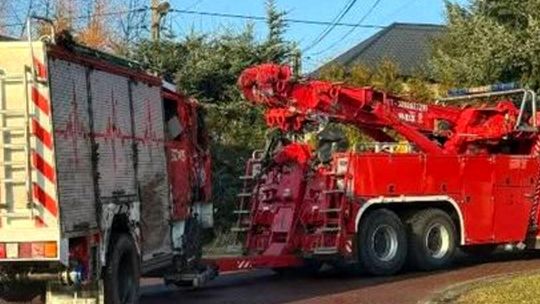 Gmina Skawina, powiat krakowski, wypadek wozu strażackiego, pijany strażak, strażak miał prawie dwa promile, pijany strażak spowodował wypadek wozu strażackiego
