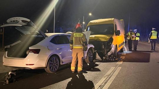 Nowy Wiśnicz, zderzenie samochodów w nowym Wiśniczu, groźny wypadek w powiecie bocheńskim, wypadek drogowy w powiecie bocheńskim, akcja ratunkowa w powiecie bocheńskim, LPR, śmigłowiec LPR
