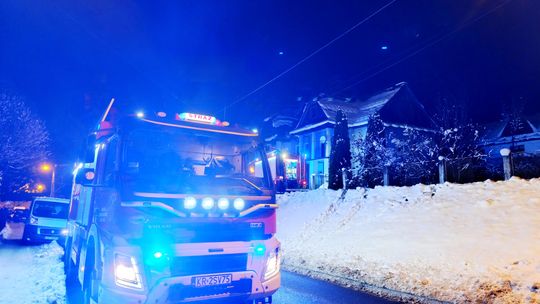 Rabka-Zdrój, Podhale, powiat nowotarski, ulica Wiejska, straż pożarna, akcja gaśnicza, pożar