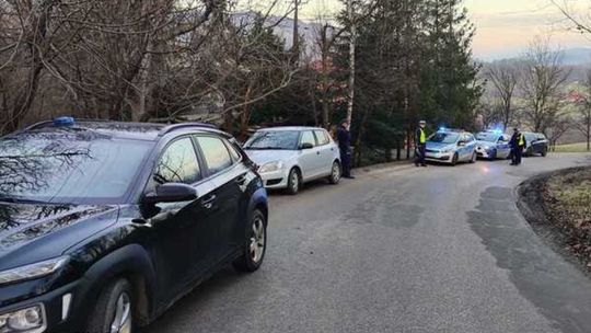 Gorlice, powiat gorlicki, zabójstwo, na sygnale, akcja ratunkowa, brat zabił siostrę