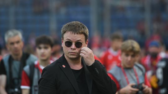Skandal na meczu Legii Warszawa. Jarosław Królewski mówi o pobiciu małżeństwa