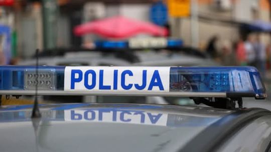 Brzeszcze, powiat oświęcimski, Oświęcim, pijana pracownica, policja, promile alkoholu