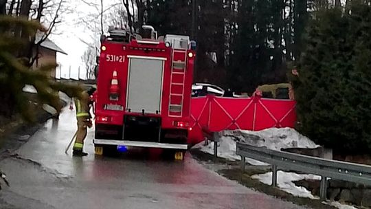 powiat Suski, Grzechynia, tragiczny wypadek, wypadek przy rozładunku, wypadek w Grzechyni, śmiertelny wypadek w Grzechyni