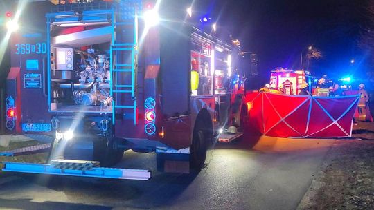 Nowa Jastrząbka, na sygnale, powiat tarnowski, akcja ratunkowa, śmiertelne potrącenie mężczyzny