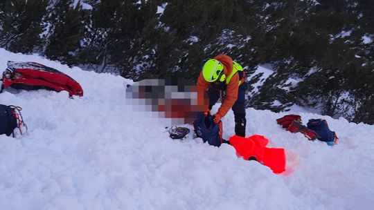 Tatry Słowackie, tragedia w Tatrach Słowackich, nie żyje dwóch polskich narciarzy, tragiczny wypadek w Tatrach Słowackich, lawina zabiła polskich narciarzy w Tatrach Słowackich