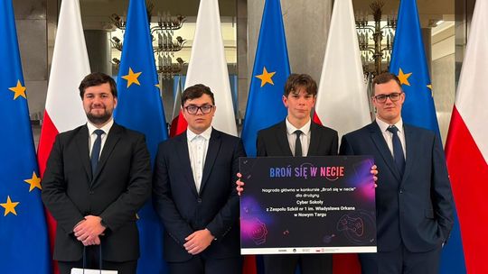 "Broń się w necie", Warszawa, Krzysztof Gawkowski, ministerstwo cyfryzacji, wicepremier, kancelaria premiera, KPRM