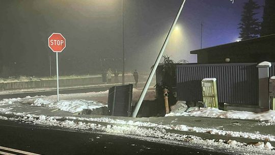 Olkusz, Rzemieślnicza, osuwisko w Olkuszu, na sygnale, ziemia zapadła się w Olkuszu, akcja strażaków, ewakuacja mieszkańców