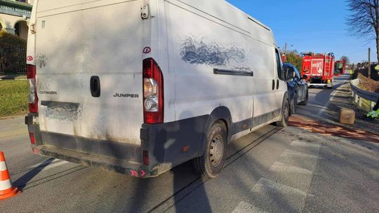 Rabka-Zdrój, powiat nowotarski, Podhale, Zaryte, na sygnale, kolizja drogowa, straż pożarna, akcja ratunkowa, zderzenie samochodów