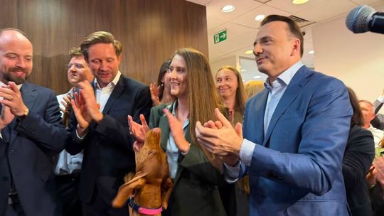 Znamy oficjalne wyniki wyborów w Krakowie. Pewne zwycięstwo Łukasza Gibały [WYNIKI]
