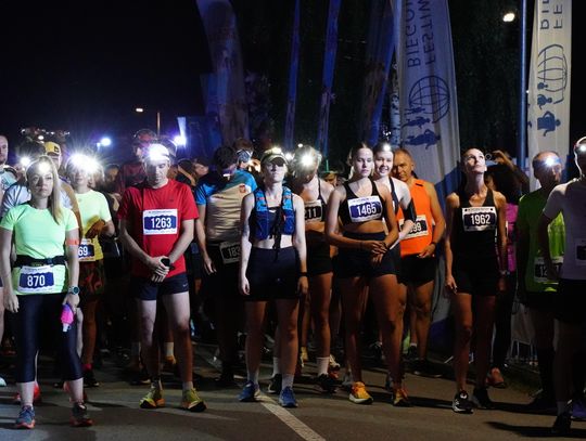 16. Festiwal Biegowy w Piwnicznej wystartował! Barwny korowód, rywalizacja dzieci i nocne biegi. Festiwal Biegowy to nie tylko biegi [FOTO]