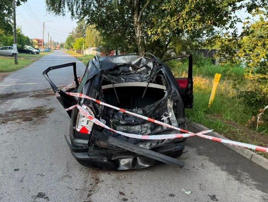 16-latek bez prawa jazdy rozbił auto w Brzeszczach. W środku jechało pięciu nastolatków