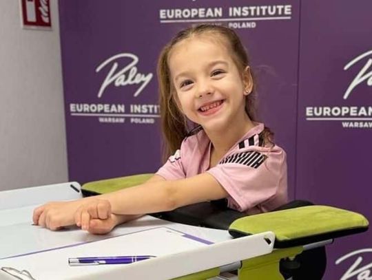 6-letnia Amelia Przybylska walczy o sprawność. Czas na pomoc dobiega końca