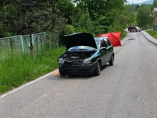 Uniszowa, Tarnów, powiat tarnowski, na sygnale, śmiertelny wypadek, rowerzystka nie żyje, tragiczny wypadek z udziałem rowerzystki, rowerzystka śmiertelnie potrącona przez samochód osobowy