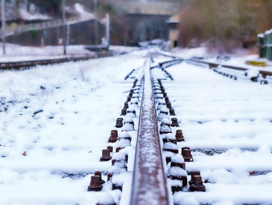 Gorlice, powiat gorlicki, alarm bombowy, alarm na torach, zgłoszenie o bombie na torach, akcja służb
