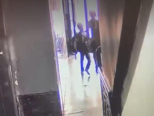 Atak w Krakowie, mężczyzna zaatakował dwunastolatka w kamienicy, atak na dziecko w Krakowie, 12-latek zaatakowany przez mężczyznę w jednej z kamienic na terenie Krakowa, 32-latek zatrzymany