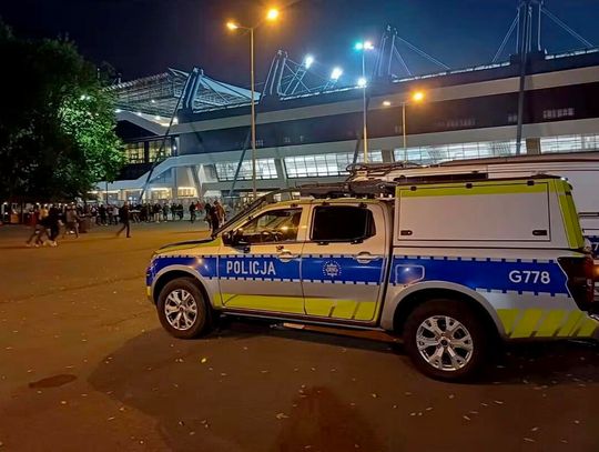 Atak przed piątkowym meczem. Kibic Cracovii ranił ostrym narzędziem fana Wisły Kraków!