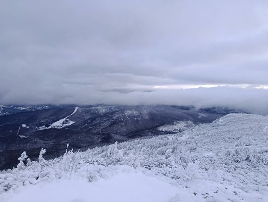 Babia Góra, Beskid Żywiecki, turystyka, powitanie nowego roku na Babiej Górze, wspinaczka