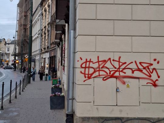 Kraków, Kazimierz, klasztor, wandalizm, wandalizm na zabytkach w Krakowie, na sygnale, śledztwo, ochrona zabytków
