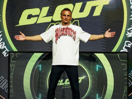 Sławomir Peszko podczas gali Clout MMA