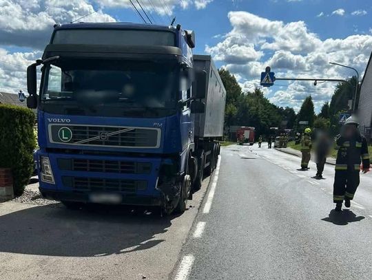 wypadek Przeciszów, Przeciszów wypadek drogowy, zderzenie Przeciszów, wypadek Przeciszów DK44, wypadek Przeciszów Renault Volvo