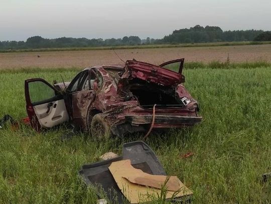 Dachował po pijaku. 19-letni mężczyzna odpowie przed sądem [ZDJĘCIA]