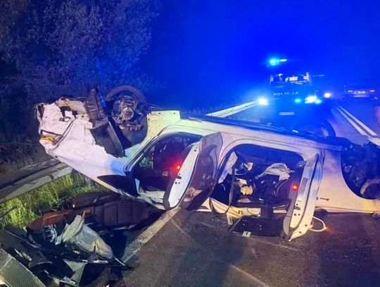 Dachowanie na DK75 w Maciejowej. Na miejscu interweniowały służby