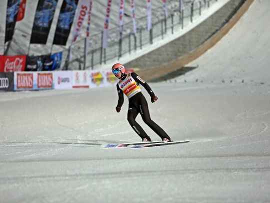 Dawid Kubacki demoluje rywali w Titisee-Neustadt!!!