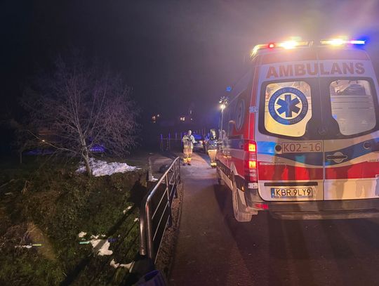 Tworkowa, tymówka, mężczyzna wpadł do rzeki, poważny wypadek w powiecie brzeskim, reanimacja mężczyzny, reanimacja, pierwsza pomoc