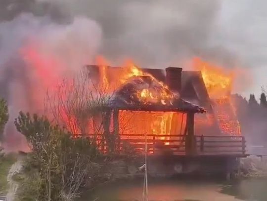 Krzeczów, powiat myślenicki, pożar domku letniskowego w miejscowości Krzeczów, pożar domku letniskowego, gmina Lubień