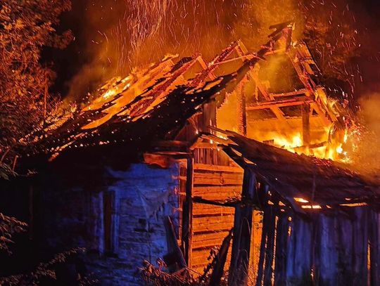 Zalas, powiat krakowski, straż pożarna, strażacy, akcja gaśnicza, pożar w miejscowości Zalas, akcja ratunkowa