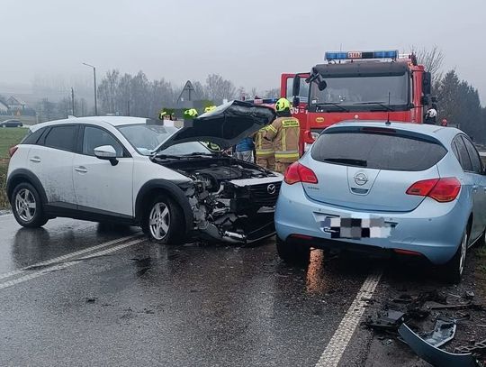 wypadek, powiat wadowicki, trudne warunki na drogach, Wieprz, Zygodowice, akcja służb, kolizja drogowa