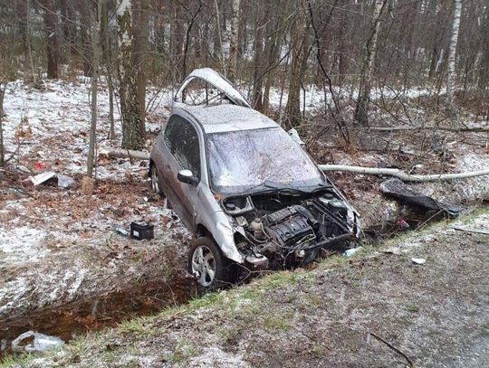 Groźny wypadek na granicy Nowych Żukowic i Smykowa (ZDJĘCIA)