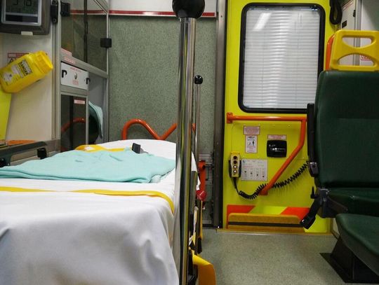 Świątniki Górne, nocna akcja w świątnikach górnych, gmina Świątniki Górne, straż pożarna, zatrucie czadem, dwie kobiety zatruły się Czadem, zatrucie tlenkiem węgla