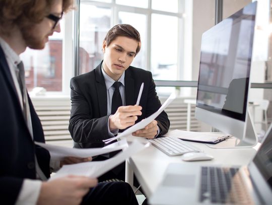 Jak zapewnić stabilność biznesu bez codziennego nadzoru IT
