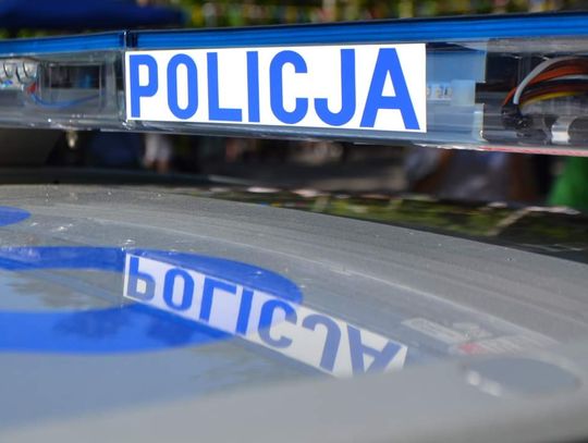 Na zdjęciu sygnały świetlne radiowozu Policji