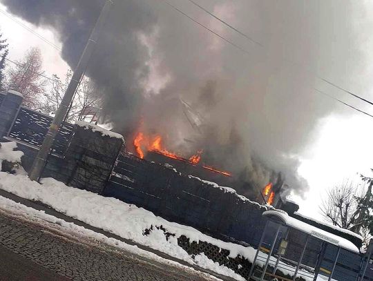 Jurczyce, gmina Skawina, pożar w gminie Skawina, akcja gaśnicza, straż pożarna,